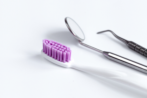 Illustration of dental tools used for non-surgical gum treatment